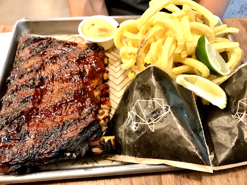 Los Costilla Madrid: BBQ ribs and pulled pork sandwiches that will blow your mind